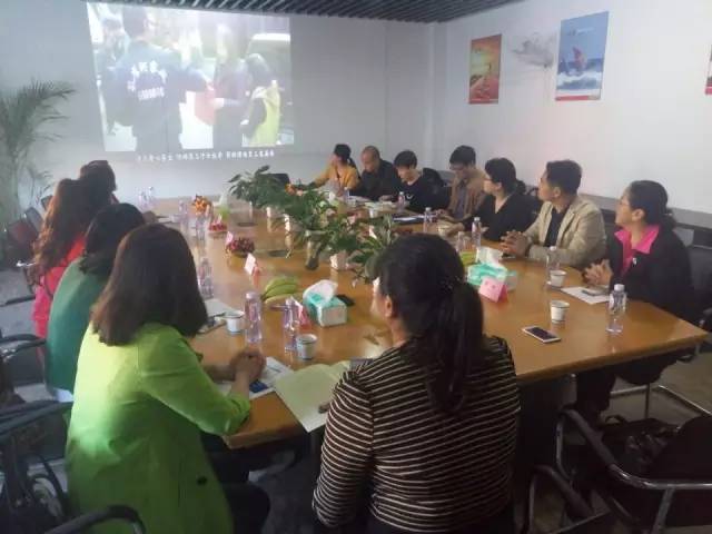 ƽ?j��ng)��ЋD(li��n)���B�T��������B�T�҅f(xi��)һ�� �I(l��ng)��(d��o)�W�R��˾���^ָ��(d��o)